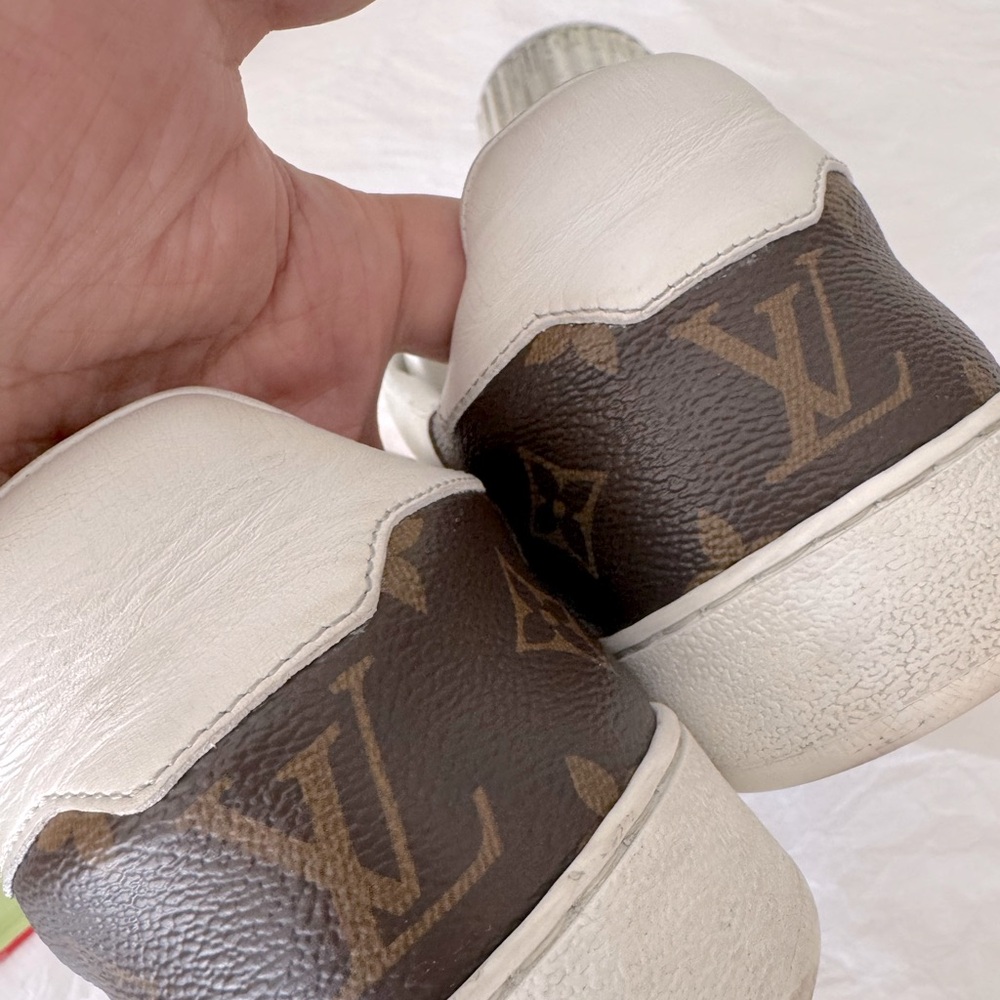 Authentic Louis Vuitton White and Brown Men's Sneakers - Picture 12 of 14